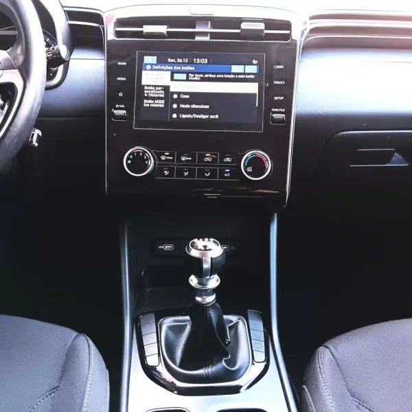 Hyundai Tucson 2021 - 22900 EUR, 130497 km - AUTO.MOTO.pt - 130497km - foto 20 de 25