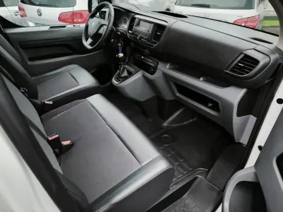 Peugeot Expert 1.5 BlueHdi L2H1 Pro Standard 2020 - 17950 EUR, 105997 km - AUTO.MOTO.pt - 105997km - foto 6 de 46