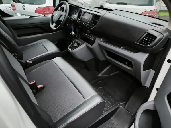 Peugeot Expert 1.5 BlueHdi L2H1 Pro Standard 2020 - 17950 EUR, 105997 km - AUTO.MOTO.pt - 105997km - foto 6 de 46