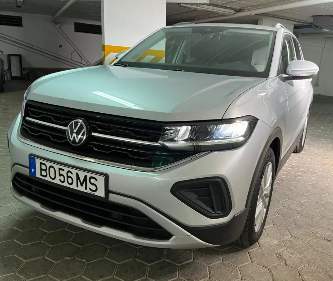 Volkswagen T-Cross 2024 - 22800 EUR, 3300 km - AUTO.MOTO.pt - 3300km - foto 1 de 9