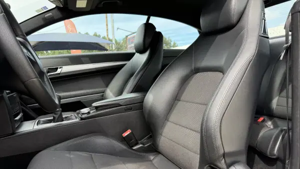 Mercedes-Benz E 250 2010 - 17000 EUR, 0 km - AUTO.MOTO.pt - foto 42 de 56
