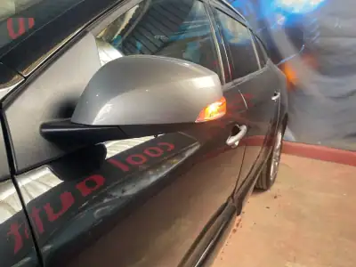 Renault Mégane Sport Tourer 2014 - 9999 EUR, 163000 km - AUTO.MOTO.pt - 163000km - foto 28 de 47