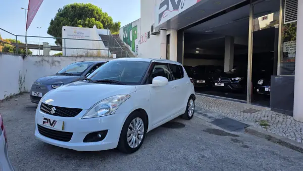 Suzuki Swift 2010 - 8990 EUR, 102000 km - AUTO.MOTO.pt - 102000km - foto 24 de 28