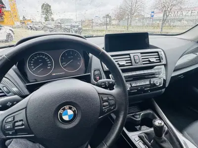 BMW 116 2017 - 16900 EUR, 150000 km - AUTO.MOTO.pt - 150000km - foto 11 de 21
