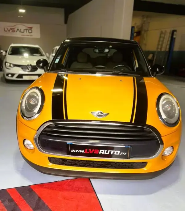 MINI 5 Portas 2016 - 12000 EUR, 203000 km - AUTO.MOTO.pt - 203000km - foto 6 de 27