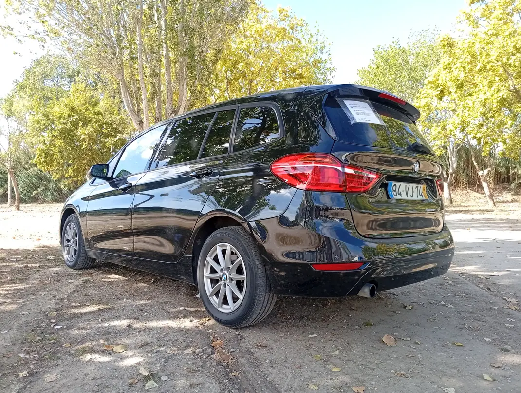 BMW 216 Gran Tourer 2016 - 9350 EUR, 239869 km - 239869km - foto 2 de 7
