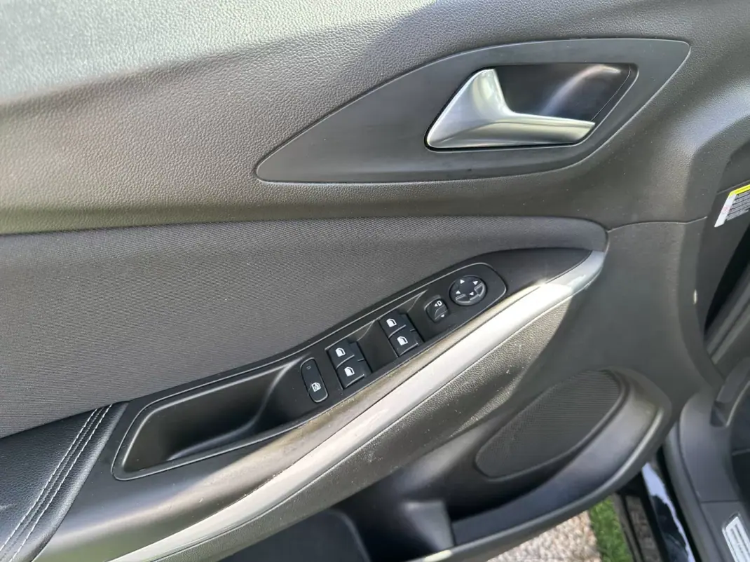 Opel Grandland X 2020 - 15900 EUR, 160000 km - 160000km - foto 22 de 55