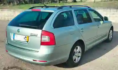Skoda Octavia Break 2010 - 3800 EUR, 290000 km - 290000km - foto 2 de 9