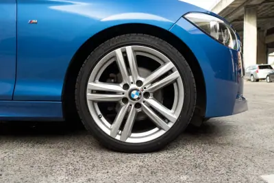 BMW 120 2013 - 16990 EUR, 170000 km - AUTO.MOTO.pt - 170000km - foto 7 de 37