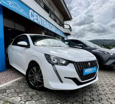 Peugeot 208 2022 - 15950 EUR, 71000 km - AUTO.MOTO.pt - 71000km - foto 2 de 29