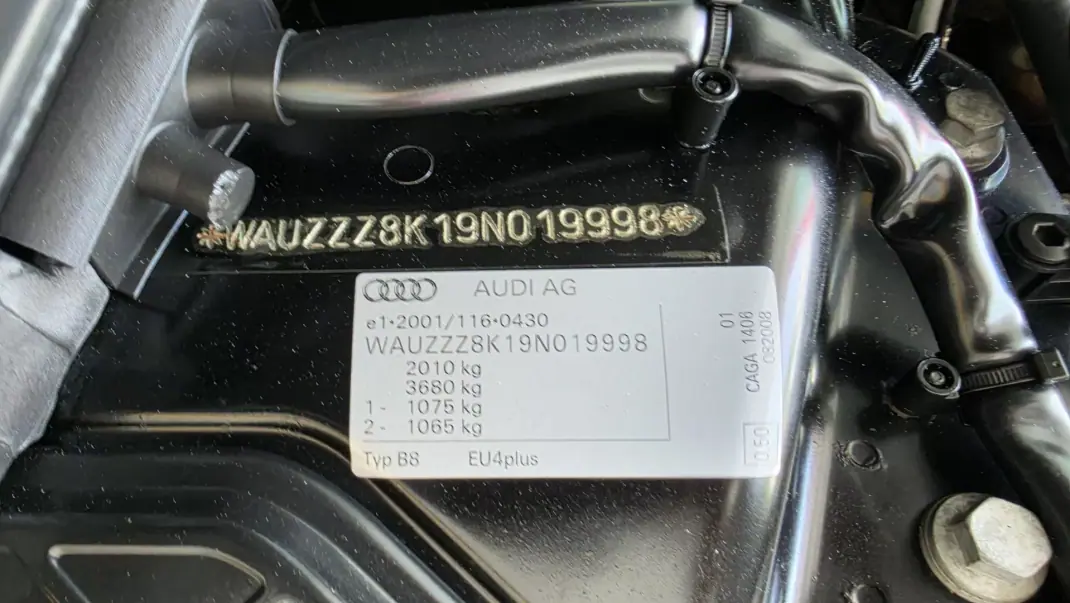 Audi A4 2008 - 9750 EUR, 235508 km - AUTO.MOTO.pt - 235508km - foto 26 de 51