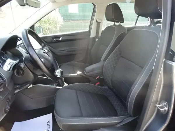 Skoda Fabia Break 2022 - 14500 EUR, 56551 km - AUTO.MOTO.pt - 56551km - foto 26 de 26