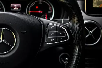 Mercedes-Benz B 250 2017 - 13990 EUR, 85144 km - AUTO.MOTO.pt - 85144km - foto 15 de 44