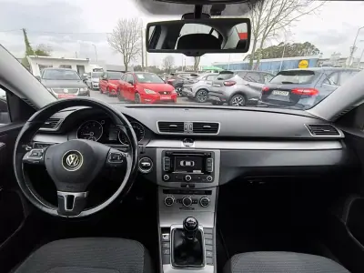 Volkswagen Passat 2012 - 8490 EUR, 296803 km - AUTO.MOTO.pt - 296803km - foto 3 de 27