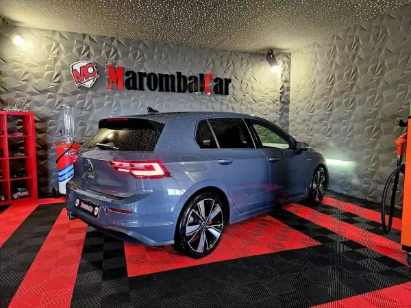 Volkswagen Golf 2021 - 36500 EUR, 60950 km - AUTO.MOTO.pt - 60950km - foto 2 de 30