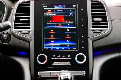 Renault Talisman Sport Tourer 2016 - 14750 EUR, 104000 km - AUTO.MOTO.pt - 104000km - foto 43 de 46