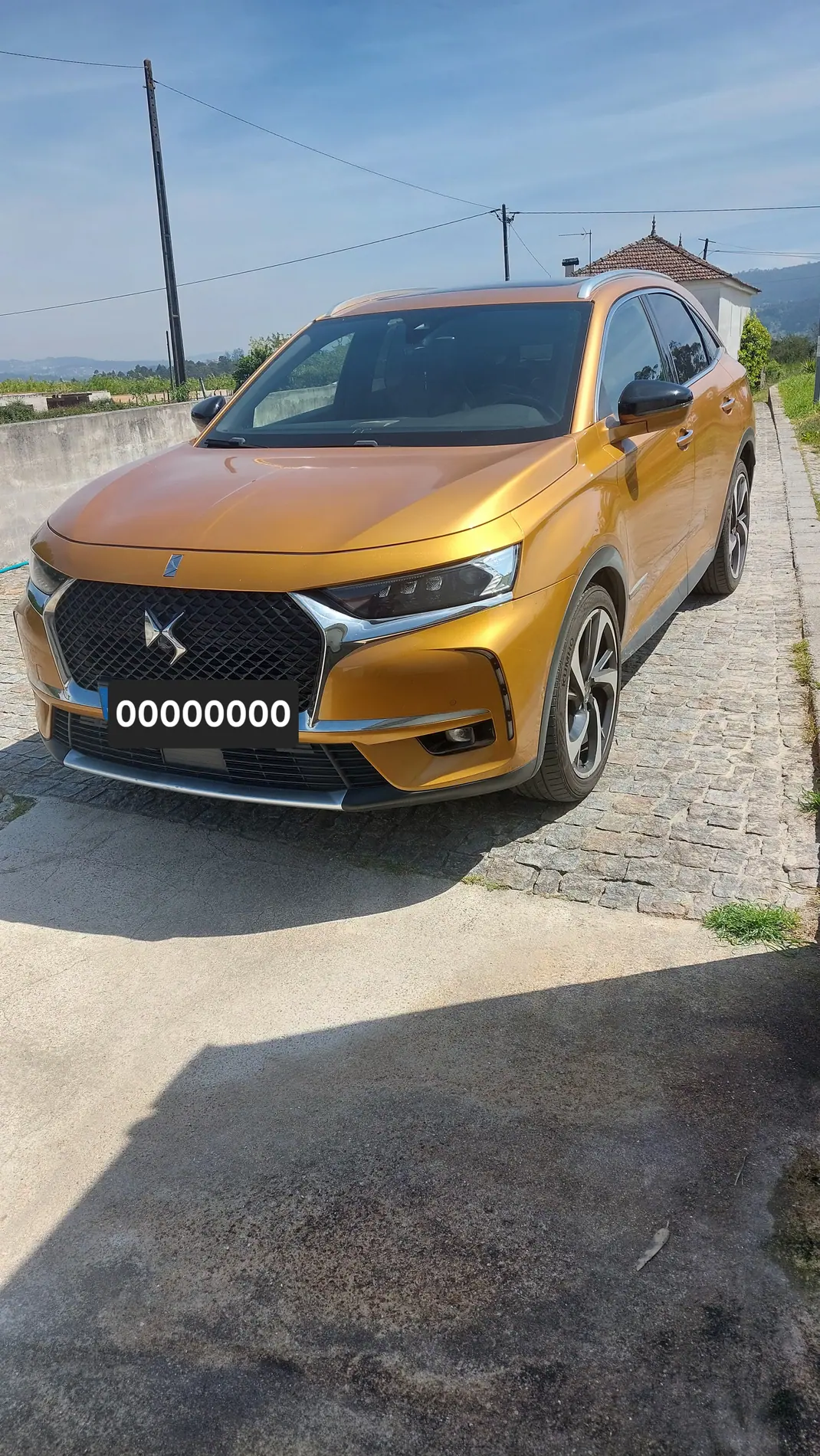 DS DS7 Crossback 2018 - 19900 EUR, 110000 km - AUTO.MOTO.pt - 110000km - foto 1 de 9