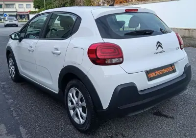 Citroën C3 2018 - 10990 EUR, 138500 km - AUTO.MOTO.pt - 138500km - foto 6 de 17