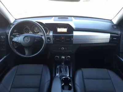 Mercedes-Benz GLK 250 2010 - 17990 EUR, 152529 km - AUTO.MOTO.pt - 152529km - foto 12 de 18