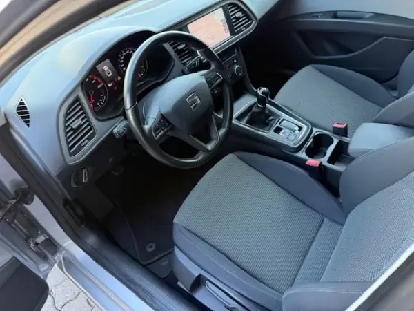 SEAT Leon 2020 - 16900 EUR, 86900 km - AUTO.MOTO.pt - 86900km - foto 11 de 12