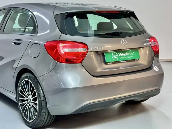 Mercedes-Benz A 180 2014 - 13750 EUR, 157000 km - AUTO.MOTO.pt - 157000km - foto 10 de 45