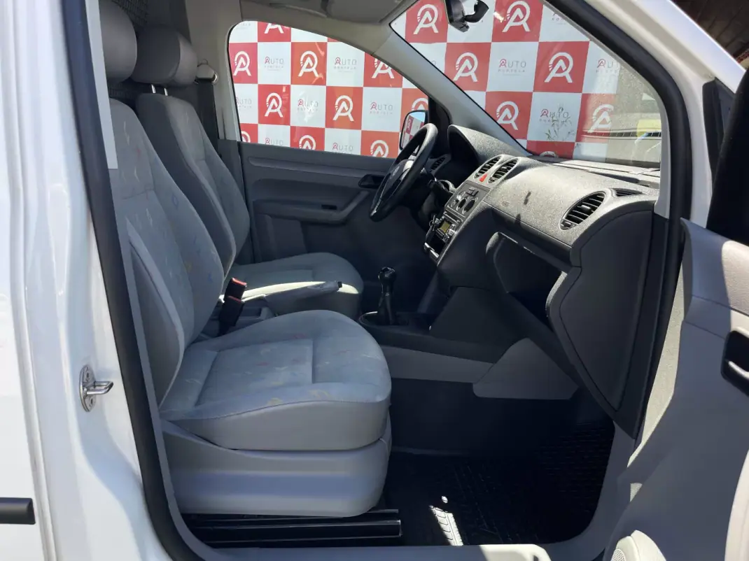 VW CADDY 1.9 TDI EXTRA AC 2010 - 6490 EUR, 307370 km - AUTO.MOTO.pt - 307370km - foto 11 de 16