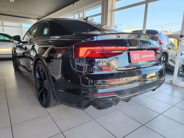 Audi RS5 2018 - 64900 EUR, 152900 km - AUTO.MOTO.pt - 152900km - foto 7 de 54