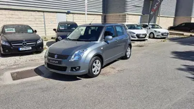 Suzuki Swift 2008 - 6480 EUR, 165747 km - AUTO.MOTO.pt - 165747km - foto 9 de 39