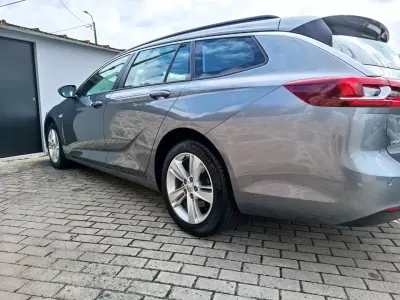 Opel Insignia Sports Tourer 2020 - 13000 EUR, 208000 km - 208000km - foto 4 de 19
