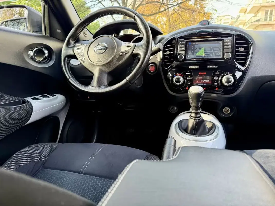 Nissan Juke 2015 - 10990 EUR, 116950 km - AUTO.MOTO.pt - 116950km - foto 15 de 41
