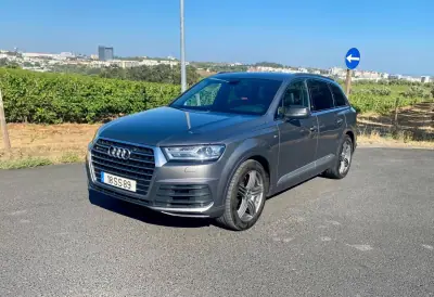 Audi Q7 2017 — foto 2 de 27