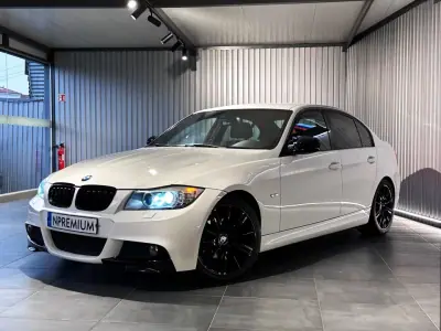 BMW 318 2011 - 15990 EUR, 230500 km - AUTO.MOTO.pt - 230500km - foto 38 de 38