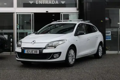 Renault Mégane Sport Tourer 2013 - 5900 EUR, 293129 km - AUTO.MOTO.pt - 293129km - foto 3 de 27