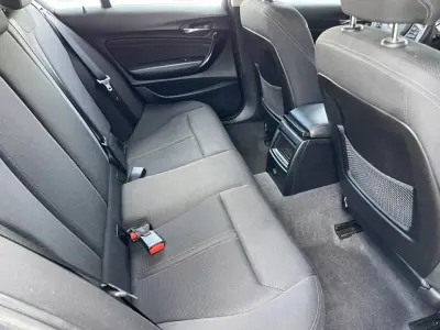 BMW 116 2017 - 15900 EUR, 153200 km - AUTO.MOTO.pt - 153200km - foto 11 de 14