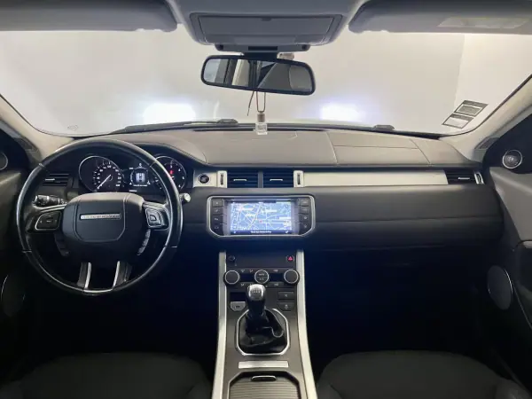Land Rover Range Rover Evoque 2017 - 16950 EUR, 149900 km - AUTO.MOTO.pt - 149900km - foto 24 de 31