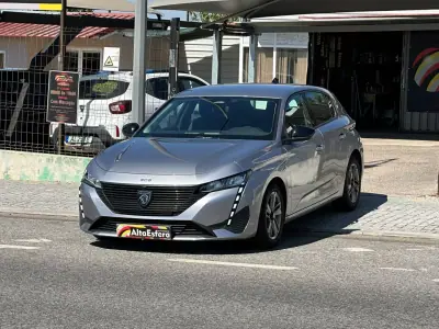 Peugeot 308 2022 - 21900 EUR, 30261 km - AUTO.MOTO.pt - 30261km - foto 10 de 28