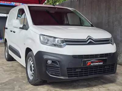 Citroën BERLINGO 3 LUGARES 2020