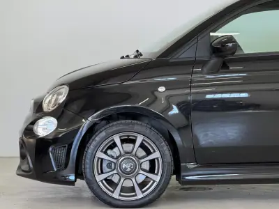 Abarth 595C 2020 - 22950 EUR, 11186 km - AUTO.MOTO.pt - 11186km - foto 12 de 38