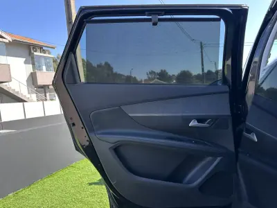 Peugeot 5008 2018 - 14900 EUR, 190000 km - 190000km - foto 51 de 73