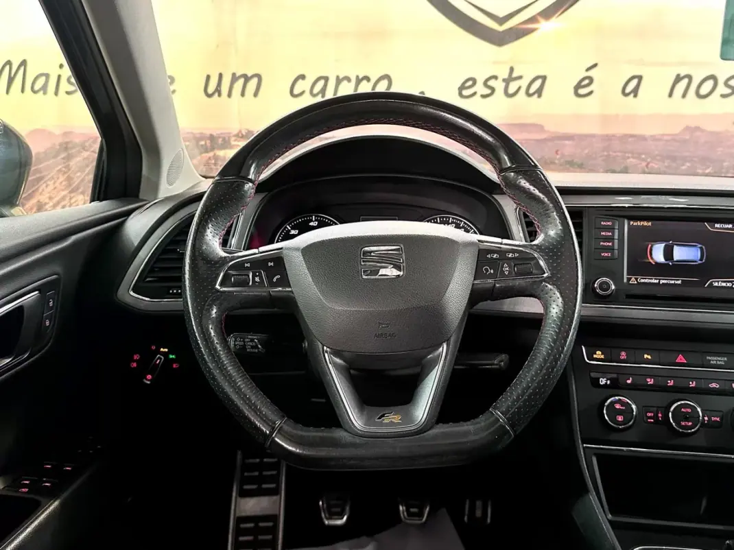 SEAT Leon ST 2015 - 17500 EUR, 196075 km - AUTO.MOTO.pt - 196075km - foto 21 de 30