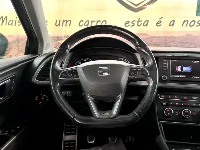 SEAT Leon ST 2015 - 17500 EUR, 196075 km - AUTO.MOTO.pt - 196075km - foto 21 de 30
