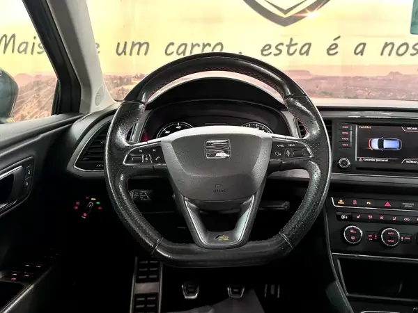 SEAT Leon ST 2015 - 16500 EUR, 196075 km - AUTO.MOTO.pt - 196075km - foto 21 de 30