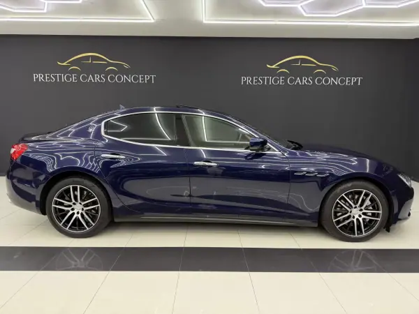 Maserati Ghibli 2014 - 36950 EUR, 112382 km - AUTO.MOTO.pt - 112382km - foto 2 de 50