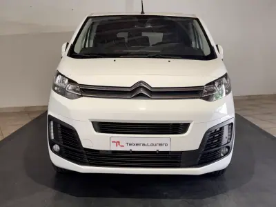 Citroën Spacetourer 2021 - 28500 EUR, 21196 km - AUTO.MOTO.pt - 21196km - foto 2 de 25