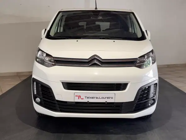 Citroën Spacetourer 2021 - 28500 EUR, 21196 km - AUTO.MOTO.pt - 21196km - foto 2 de 25
