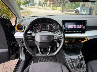 SEAT Ibiza 2021 - 11790 EUR, 150000 km - AUTO.MOTO.pt - 150000km - foto 6 de 12