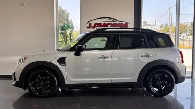 MINI Countryman 2022 - 28999 EUR, 43121 km - AUTO.MOTO.pt - 43121km - foto 3 de 29