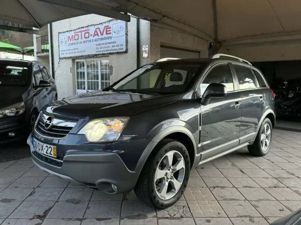 Opel Antara 2007 - 9700 EUR, 172390 km - AUTO.MOTO.pt - 172390km - foto 2 de 18