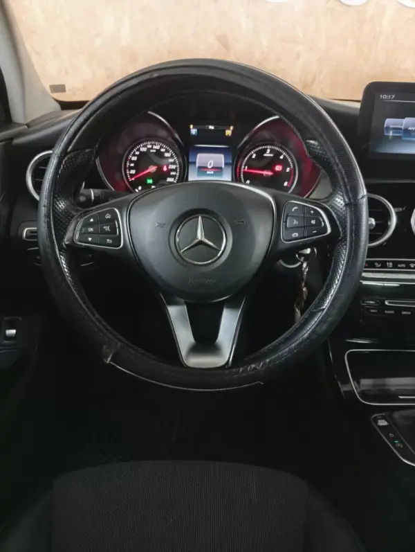 Mercedes-Benz C 180 2016 - 18950 EUR, 177676 km - AUTO.MOTO.pt - 177676km - foto 9 de 19