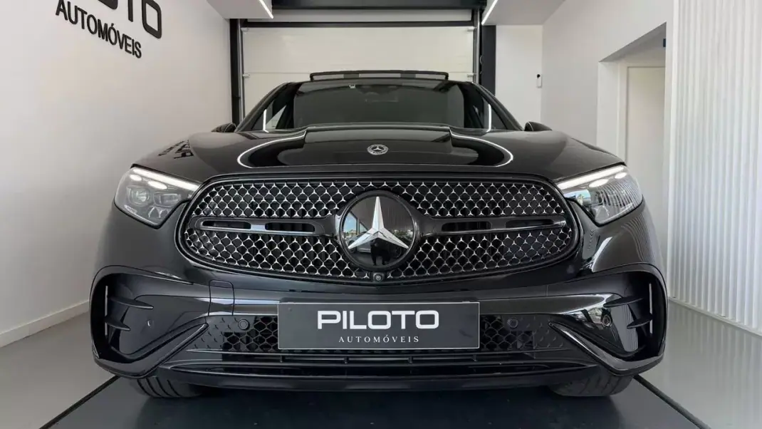 Mercedes-Benz GLC 400 2024 - 79990 EUR, 38037 km - 38037km - foto 5 de 38